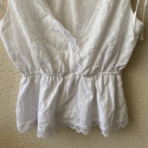 BCBG MaxAzria Womens Shirt White Cotton Eyelet Sleeveless Tank Top Size Small - Picture 6 of 14